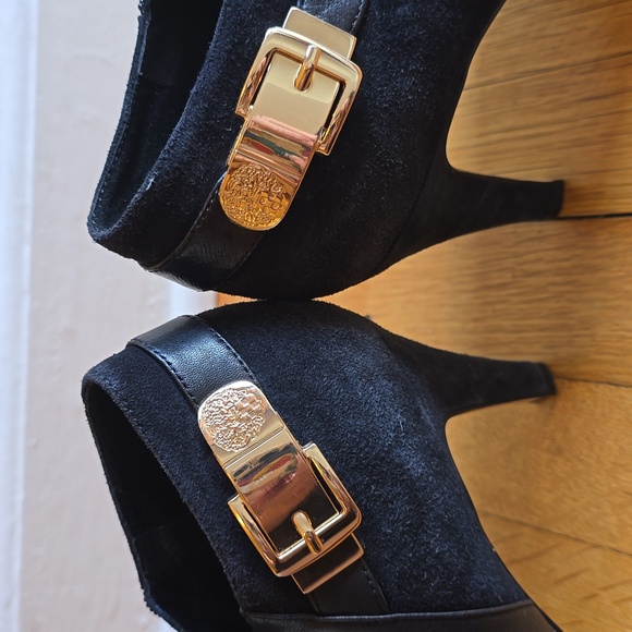 Vince Camuto, Velino Black Ankle Boots, Leather, EUC, Women's 10 - Picture 13 of 16